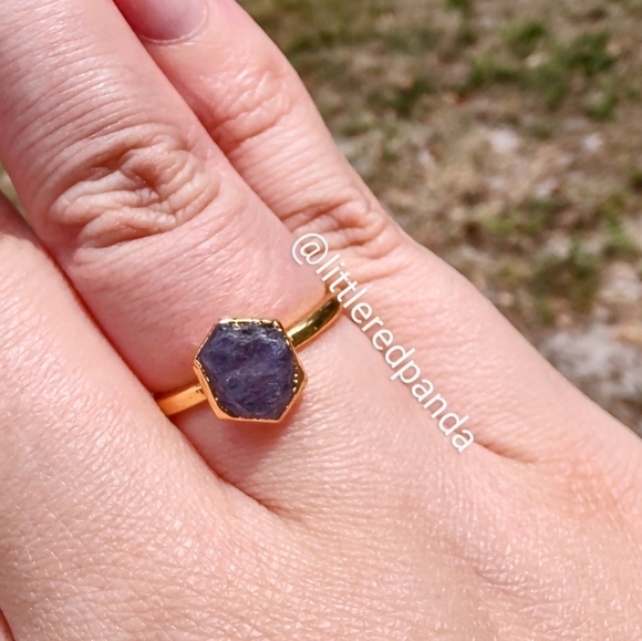 Raw Sapphire ring - Picture 3 of 11